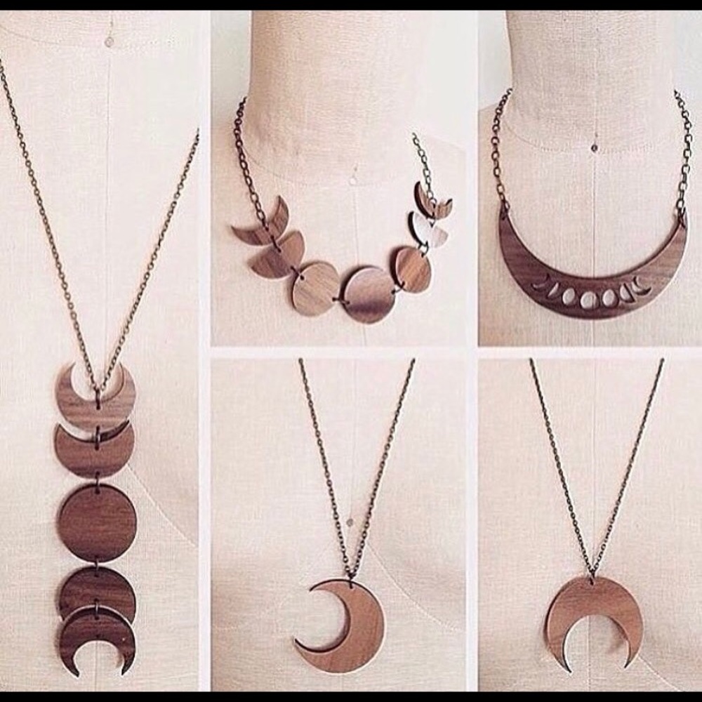 NEW NECKLACE SET witchy goth magic wood moon phase